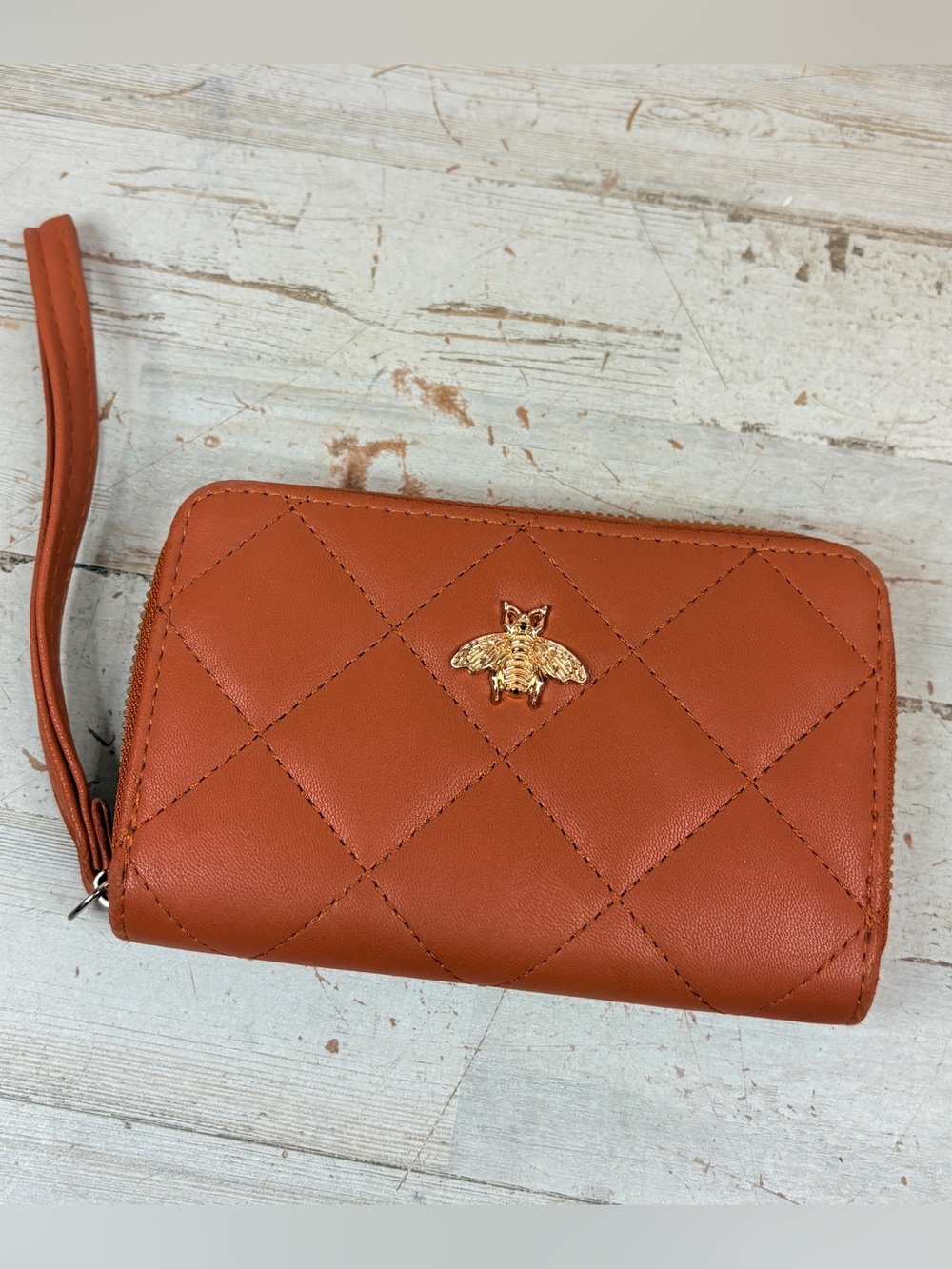 Honey Bee Wristlet Brown Quilted Faux Leather Clutch Wallet Bumble